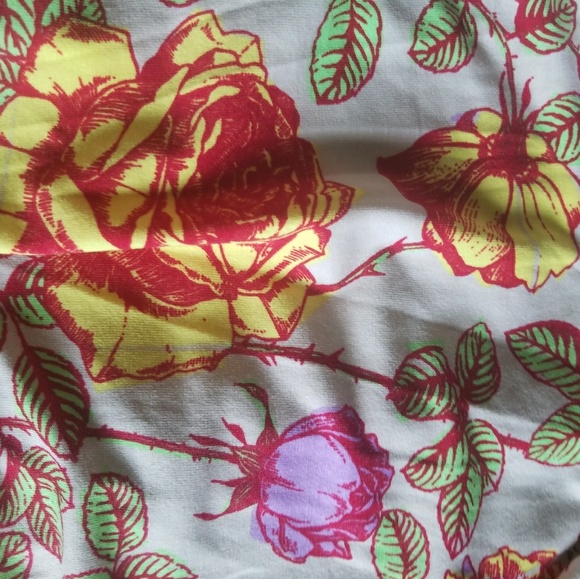 Lularoe Madison - Picture 2 of 2